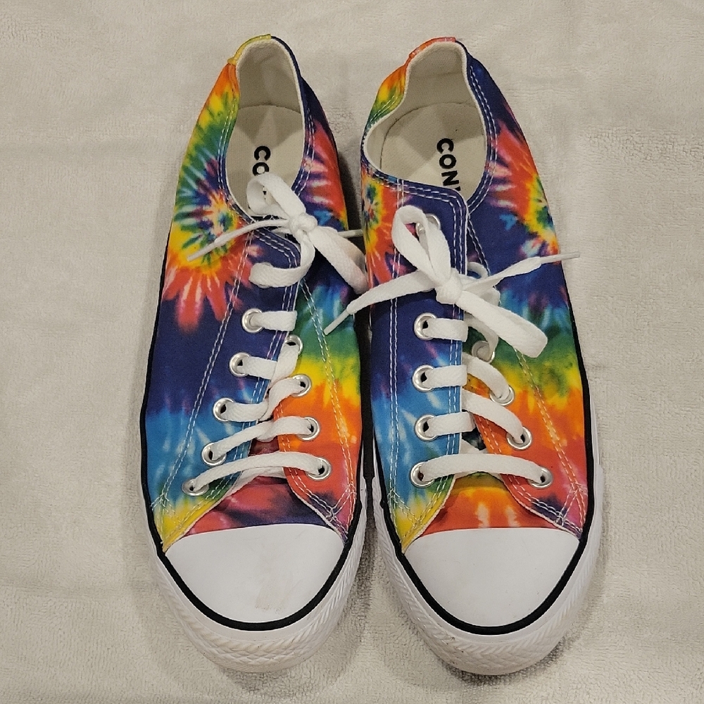 Tie Dye Converse